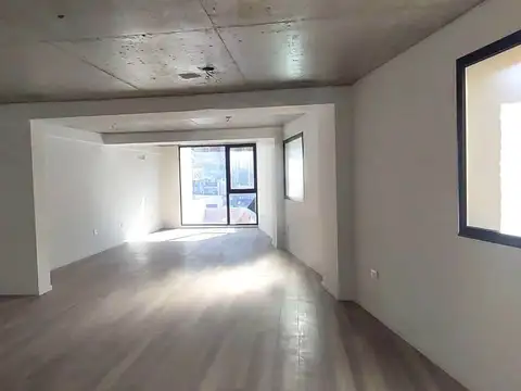 Dorrego 1300, Piso EP