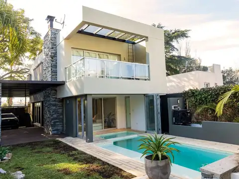 Venta Casa 3 DORMITORIOS en Villa Elisa entre caminos, La Pl