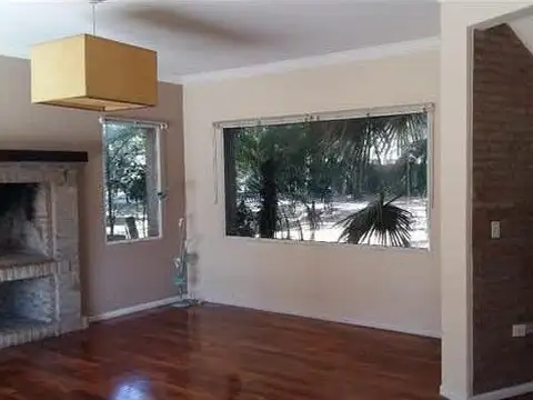 Casa - Alquiler - Argentina, San Miguel - Santa Ana 872