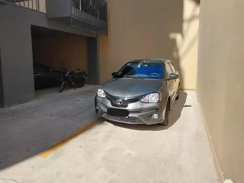 Cochera en Venta sobre Av. San Martín - Vicente López