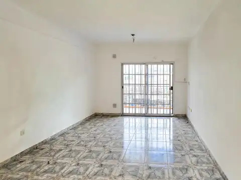 Depto Tipo Casa en Alquiler de 2 dormitorios