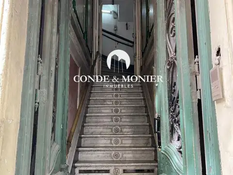Adolfo Alsina 1900, Piso 1