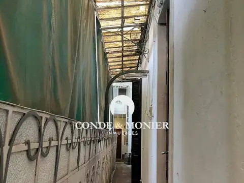 Venta. PH  Ex hotel de pasajeros, 239 mts totales