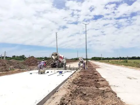 POLO INDUSTRIAL SPEGAZZINI U$S 100 x mts Contado AU. EZEIZA CAÑUELAS KM 46