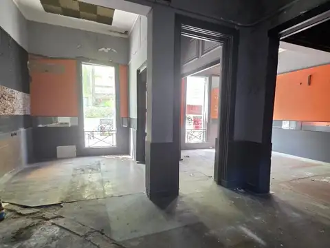 Local en Venta en Centro, USD 360.000