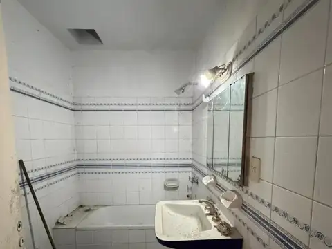 Venta Casa 5 Ambientes  Merlo