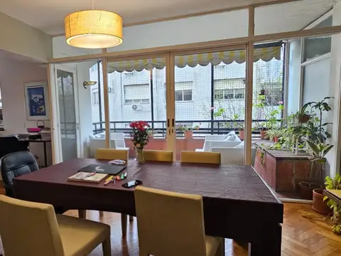 Pacheco de Melo 1800, Piso 6