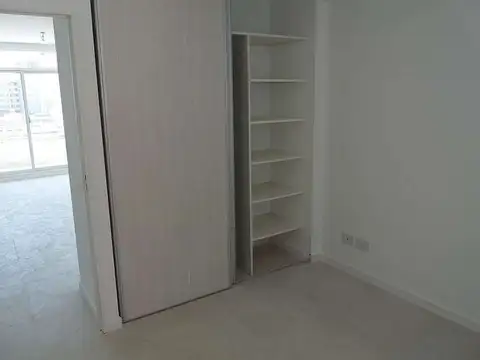 Departamento en Alquiler en Flores, $ 650.000