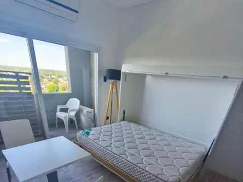 Liniers 100, Piso 12