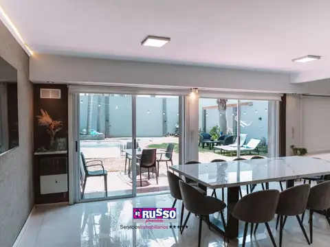 Casa 5 ambientes con 3 baños