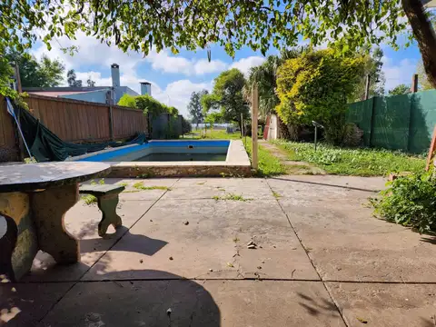 Se vende propiedad con lote al rio - Sauce Viejo