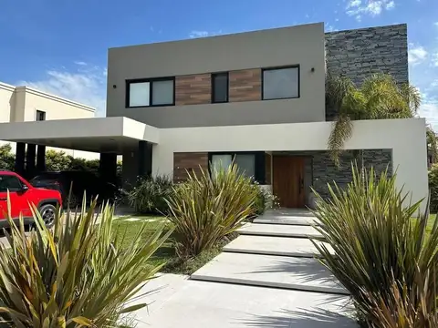 Casa en Venta en El Rebeque - Canning