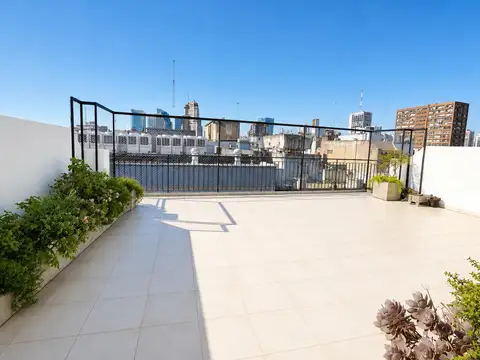 Venta Departamento Retiro 2ambientes con terraza propia