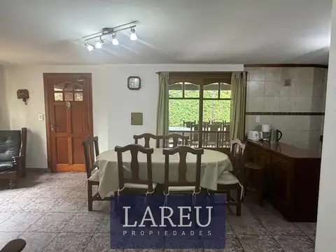 Pilar Del Lago