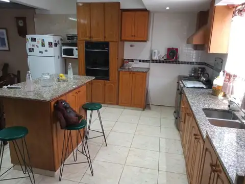 Casa en Venta en San Antonio de Padua, USD 140.000