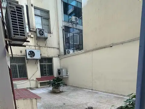 Oficina en Alquiler 70 años