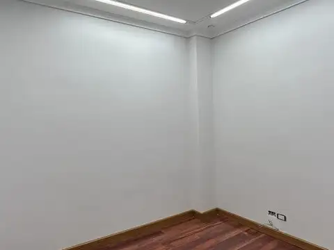 Oficina en Alquiler en Microcentro, $ 550.000