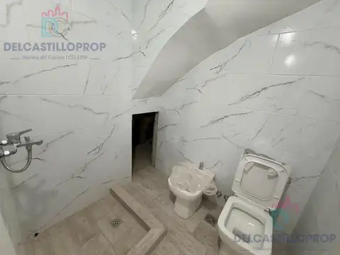 Depto Tipo Casa en Alquiler en Don Torcuato, $ 850.000