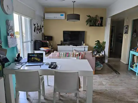 Departamento en venta - 3 Dormitorios 1 Baño - Floresta