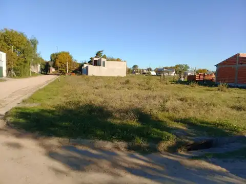 Vendo Terreno de 300 m2. en Herrera, Entre Ríos.