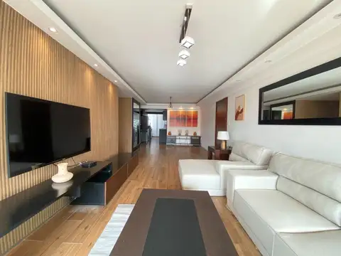 Departamento en Venta de 4 dormitorios