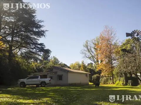 Venta Casa Quinta - 3 habitaciones y pileta - APTA CREDITO - en Villa Astolfi, Pilar