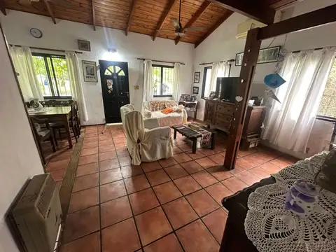 VENTA CASA 2 DORMITORIOS - LOGARITMO-APTO CREDITO.