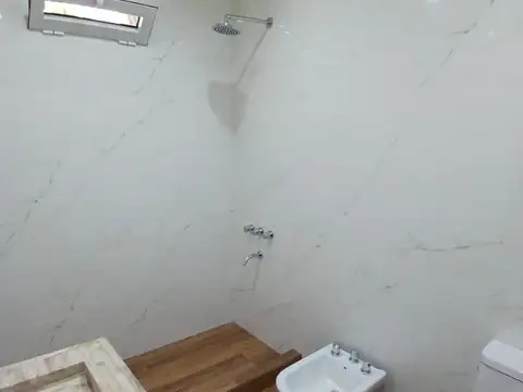 Impecable chalet en Olivos Roche+ Reciclado a nuevo+ patio