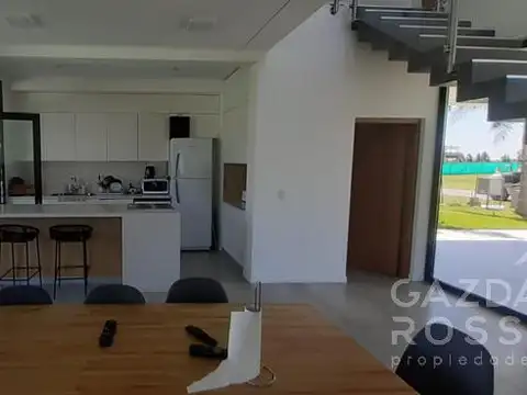 Casa en Venta en Terralagos, USD 590.000