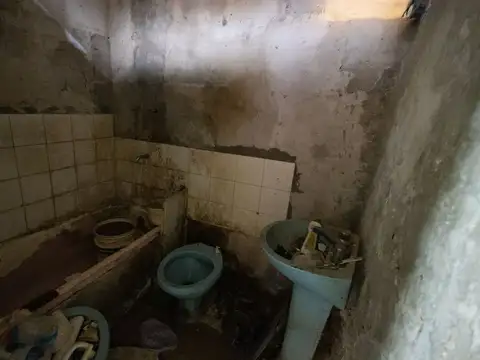 Depto Tipo Casa 2 ambientes con 1 baño
