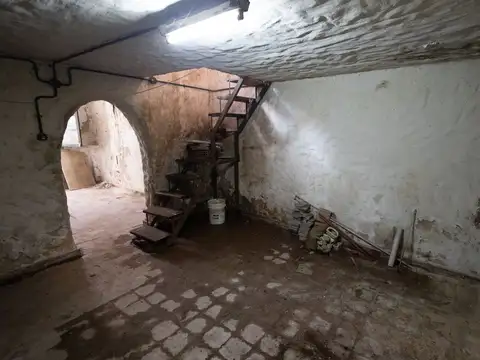 VENTA PH 2 AMB A REFACCIONAR,SIN EXPENSAS