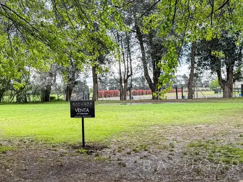 Venta - Gran Lote con Vista a la Cancha de Polo - Centauros