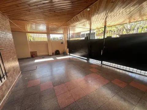Casa en Venta en Lanus Oeste, USD 149.000
