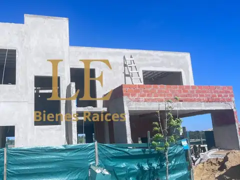 Casa en Venta en El Naudir, USD 560.000