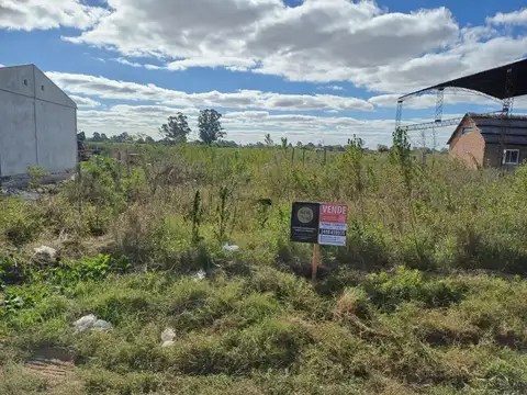 TERRENO EN VENTA EN HELVECIA INGRESANDO POR LA BAJADA DEL CAMPING HALCON