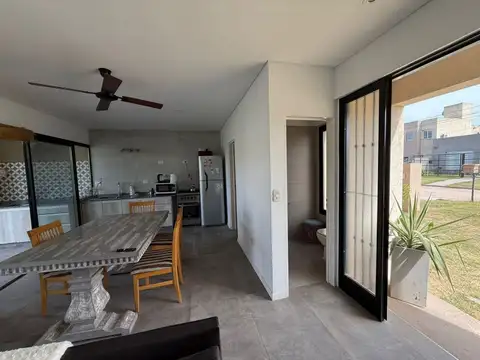 Casa en Alquiler de 3 dormitorios