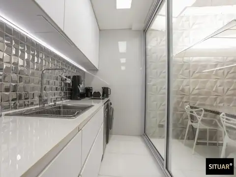 VENTA DEPARTAMENTO DE 3 AMBIENTES EN PALERMO CON PATIO Y BAULERA