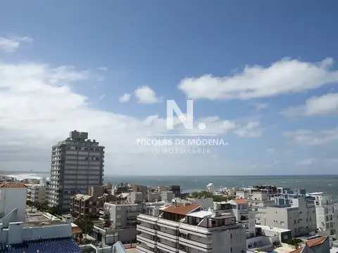 Departamento en venta de 1 dormitorio en Península ,  Punta Del Este 