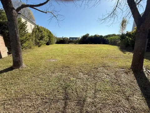 Terreno en Venta de 909,0 m2