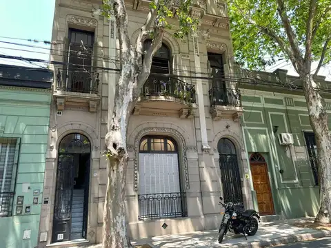 PH en venta ideal Comercial, Centro de Asistencia