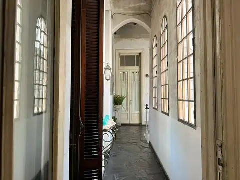 Depto Tipo Casa en Venta de 8 dormitorios