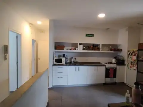 Depto Tipo Casa en Alquiler de 4 ambientes