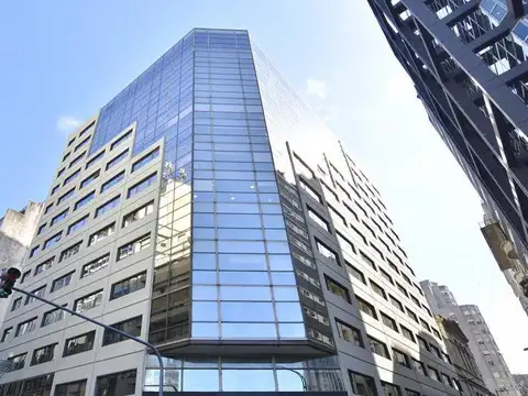 Oficina de 680 m2 en alquiler en Catalinas- Retiro