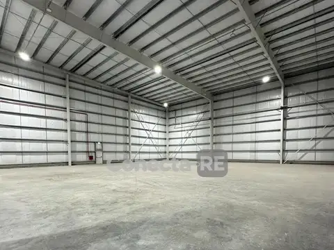 Depósito 1.170 m² a estrenar en Alquiler - Parque Industrial Reconquista