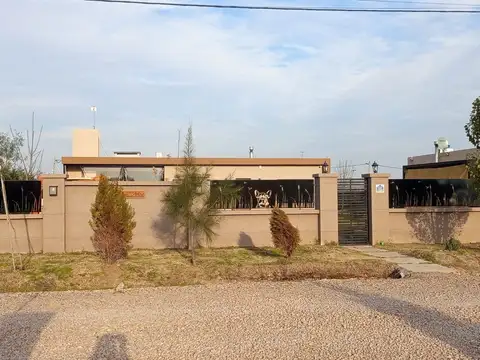 CASA 2 AMBIENTES EN VENTA CANNING