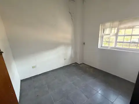 Depto Tipo Casa 2 ambientes con 1 baño