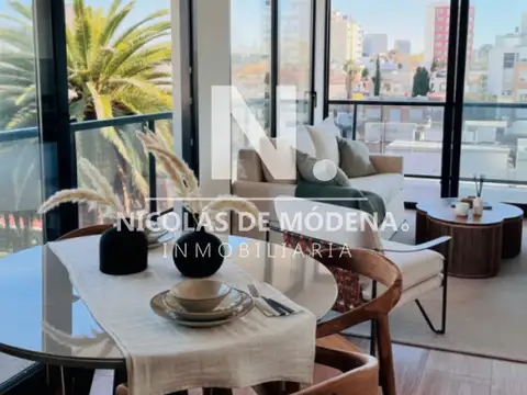 Apto en Venta de 2 Dormitorios en Malvin. Montevideo