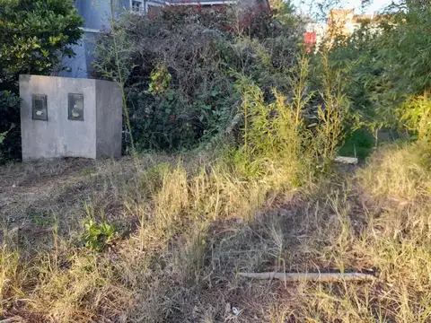 Terreno en Venta 22  mts Fondo