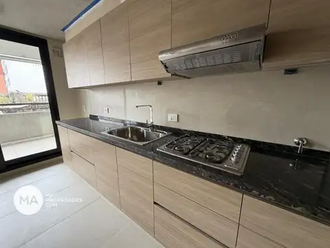 Departamento 3 ambientes con 2 baños