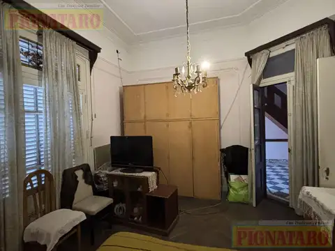 Depto Tipo Casa en Venta 60 años